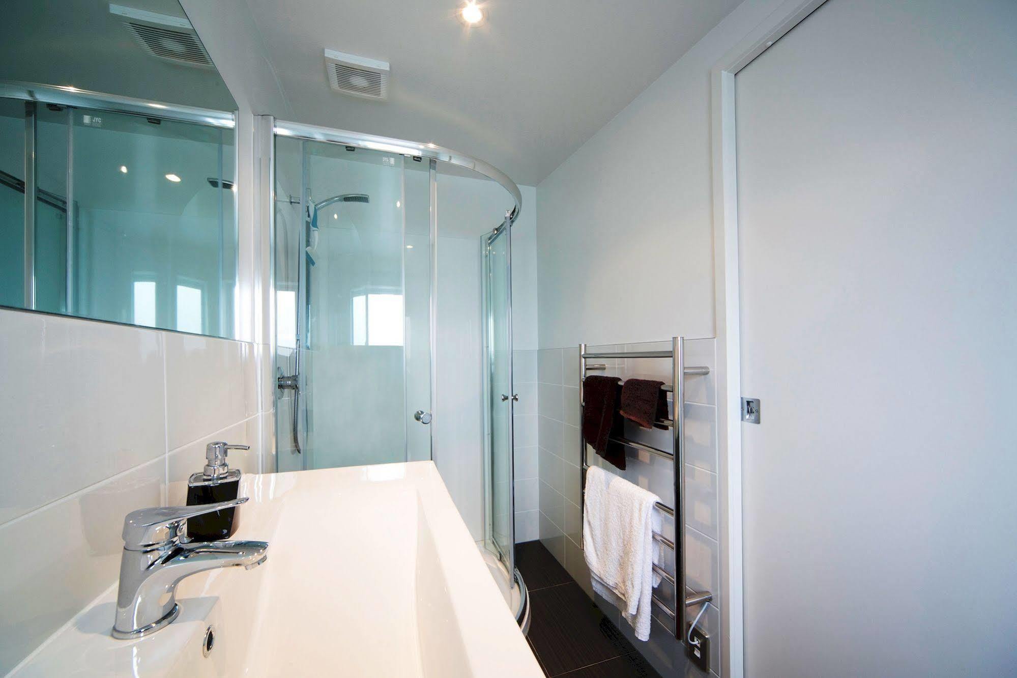 Kohimarama Beach Bed & Breakfast - Style And Privacy In Superb Location Auckland Exterior foto
